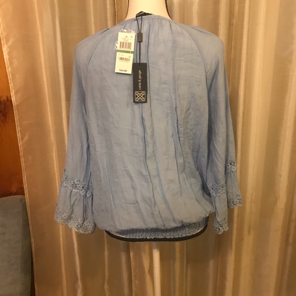 {Cable & Gauge}NWT•Chambray Blouse - Picture 5 of 6